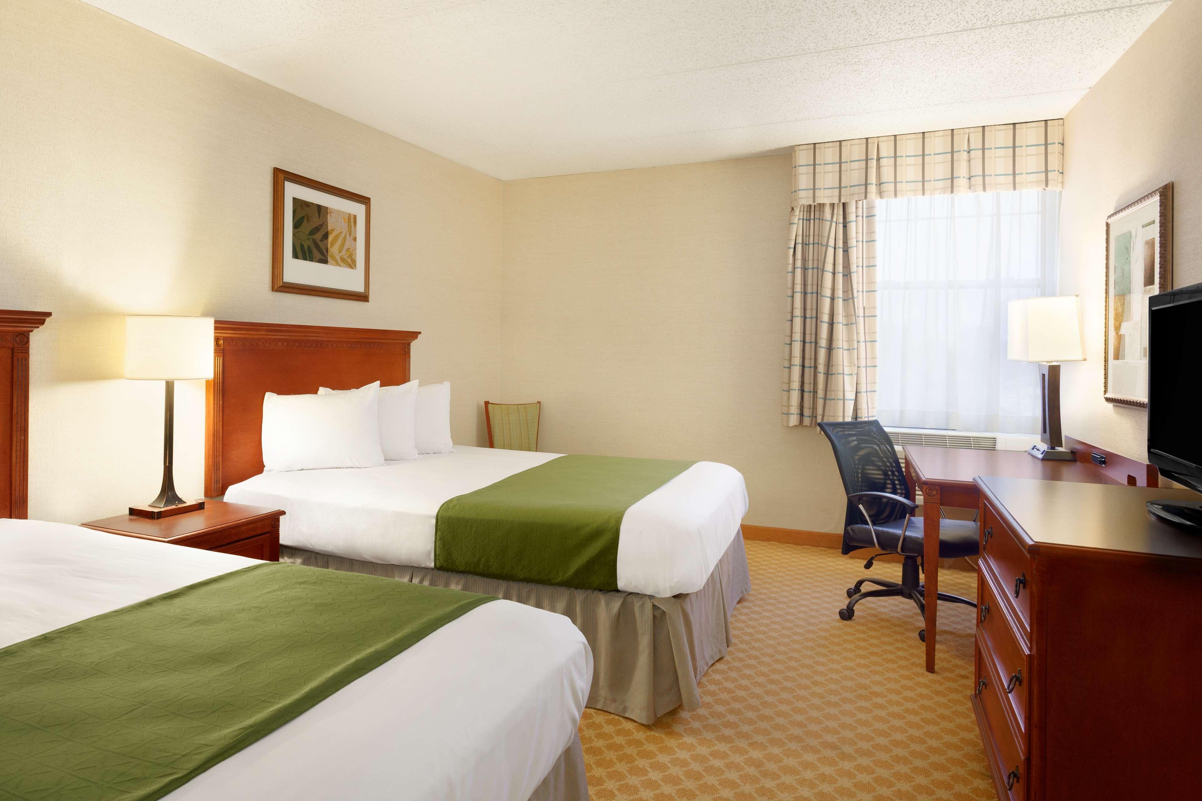 Spark By Hilton Rochester University Area Buitenkant foto
